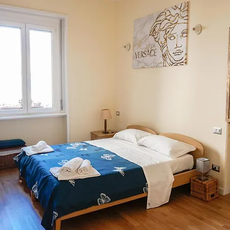 Appartement Easy Italy Balcony *